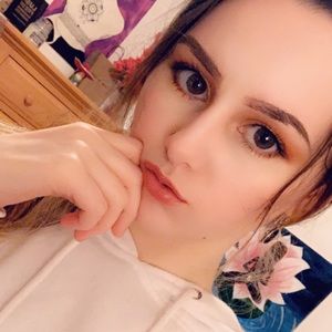 Meet your Posher, Ilene